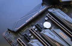 ITX-IB1MN712 工业级Mini-ITX主板厂家直销